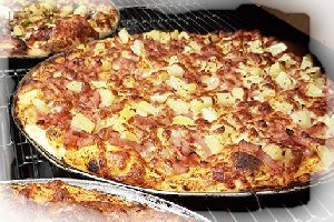 Hawaiian Pizza